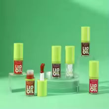 GlowBoost Hydrating Lip Oil – Nourishing, Glossy & Non-Sticky Finish
